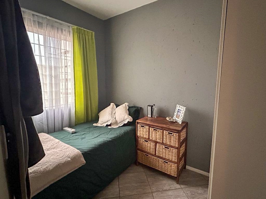 2 Bedroom Property for Sale in Waterberry Estate North West